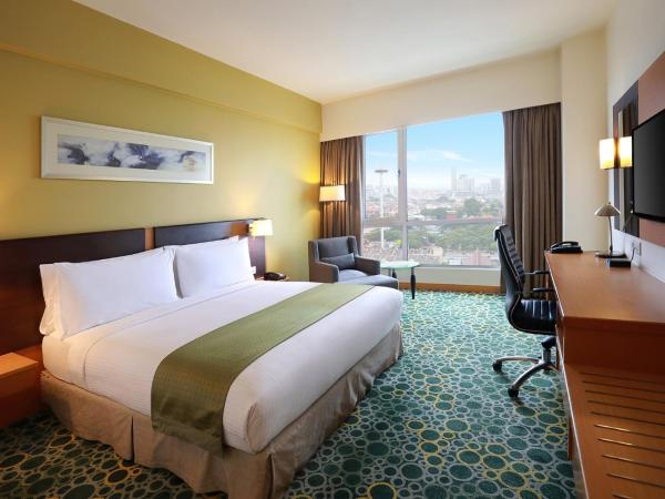 Holiday Inn Melaka, an IHG Hotel : photo 6 de la chambre chambre king standard avec vue sur ville