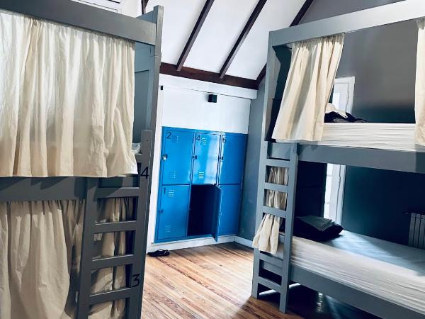 Gorilla Hostel : photo 7 de la chambre dortoir mixte de 8 lits 