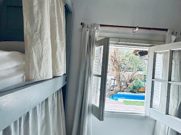 Gorilla Hostel : photo 5 de la chambre lit dans dortoir mixte de 6 lits