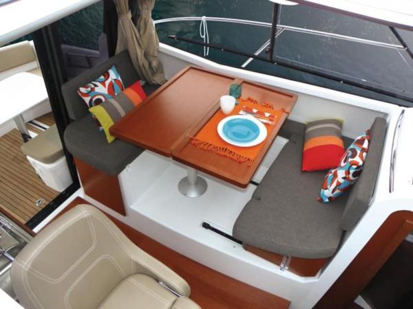 Séjour sur bateau de plaisance : photo 5 de la chambre mobile home