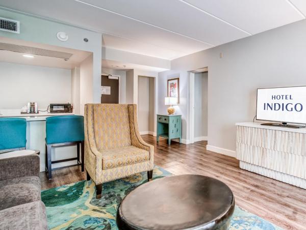 Hotel Indigo Atlanta Vinings, an IHG Hotel : photo 10 de la chambre suite lit king-size – non-fumeurs