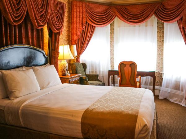 Hotel Majestic : photo 1 de la chambre chambre standard lit queen-size