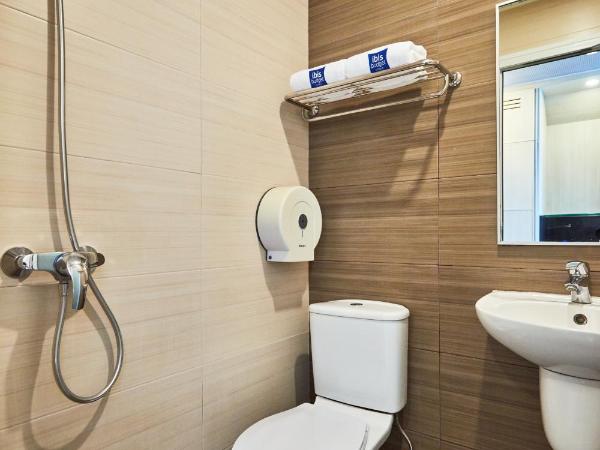 ibis budget Singapore Mount Faber : photo 4 de la chambre chambre lits jumeaux standard (sans fenêtre)