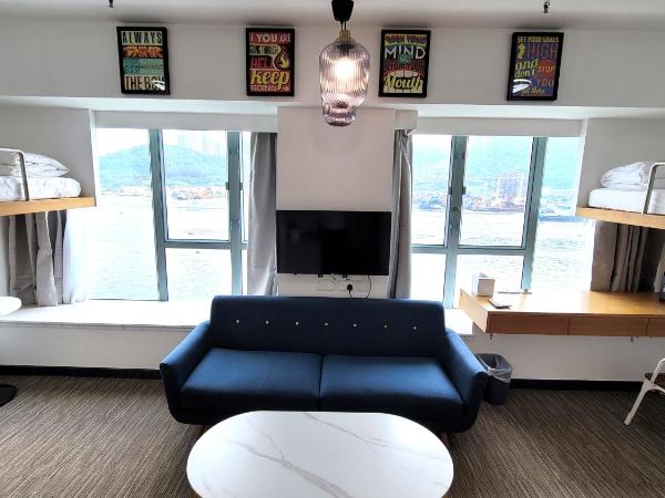 Grand Bay View Hotel : photo 3 de la chambre family seaview bunk bed room