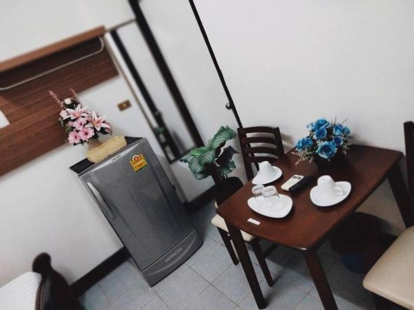 Baan Rao Boutique Residence : photo 6 de la chambre chambre double avec salle de bains privative
