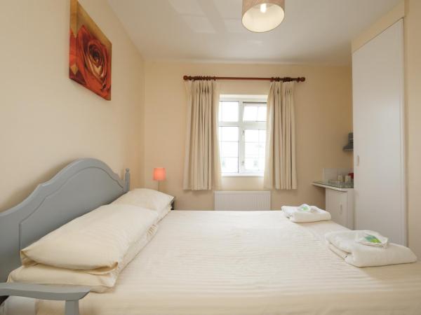 Four Seasons B&B : photo 1 de la chambre chambre double avec salle de bains privative