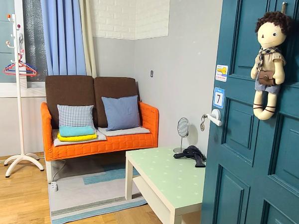 Appletree Guesthouse : photo 10 de la chambre chambre double ou lits jumeaux avec salle de bains commune
