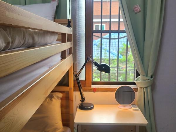 Appletree Guesthouse : photo 3 de la chambre petite chambre lits jumeaux