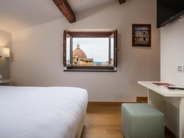 Hotel Croce Di Malta : photo 2 de la chambre chambre double