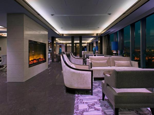 Sheraton Qingdao Licang Hotel : photo 3 de la chambre chambre 1 lits king-size Étage club - Étage supérieur