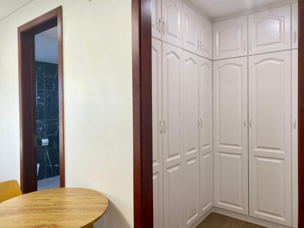 Penshurst Guest House : photo 3 de la chambre chambre lit queen-size avec balcon