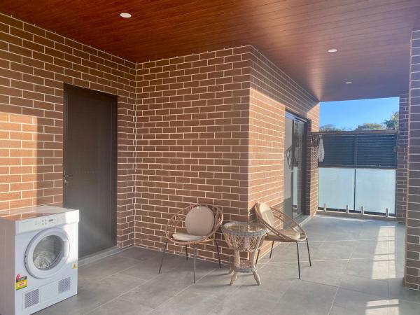 Penshurst Guest House : photo 4 de la chambre chambre lit queen-size avec balcon