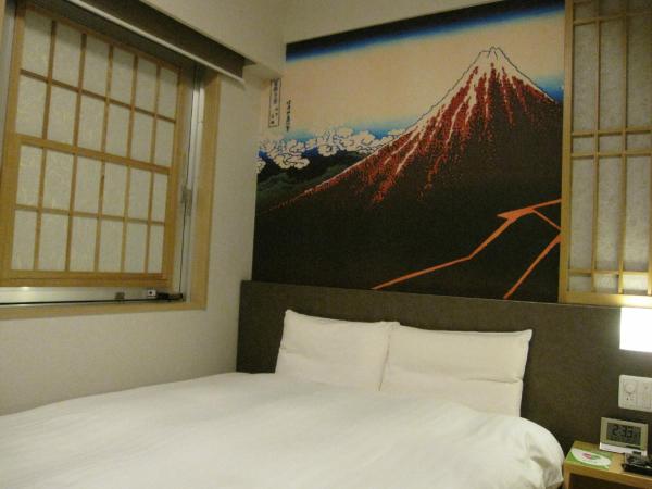 Dormy Inn Akihabara : photo 3 de la chambre chambre double moyenne de style japonais - non-fumeurs
