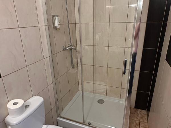 Lezzet Hotel & Turkish Restaurant : photo 6 de la chambre chambre quadruple confort