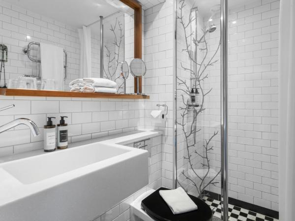 Mornington Hotel Stockholm : photo 5 de la chambre hébergement lit queen-size - 6e Étage