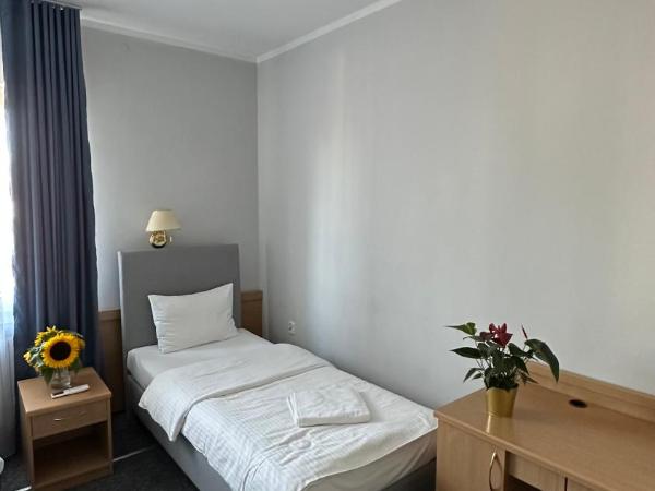 Lezzet Hotel & Turkish Restaurant : photo 3 de la chambre chambre lits jumeaux Économique