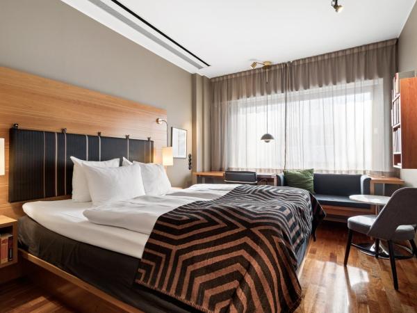 Mornington Hotel Stockholm : photo 2 de la chambre chambre supérieure cherry lit queen-size