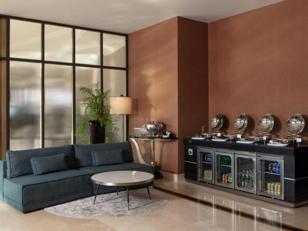 Istanbul Marriott Hotel Pendik : photo 1 de la chambre junior king suite with sea view - club level