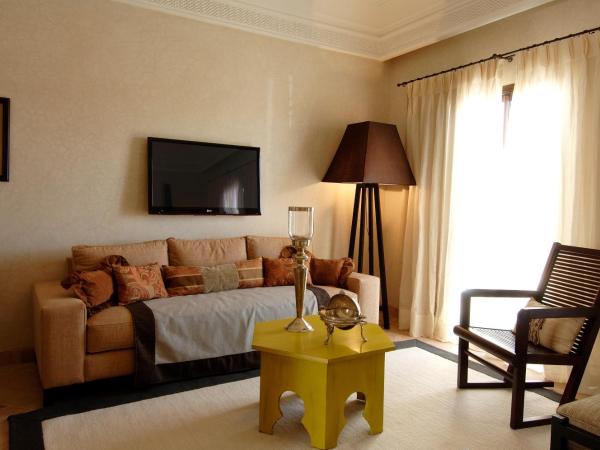 Le Riad Villa Blanche : photo 10 de la chambre chambre Élégante - vue sur patio