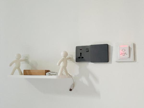 AK Greenrise Meru : photo 4 de la chambre chambre lit queen-size avec salle de bains commune