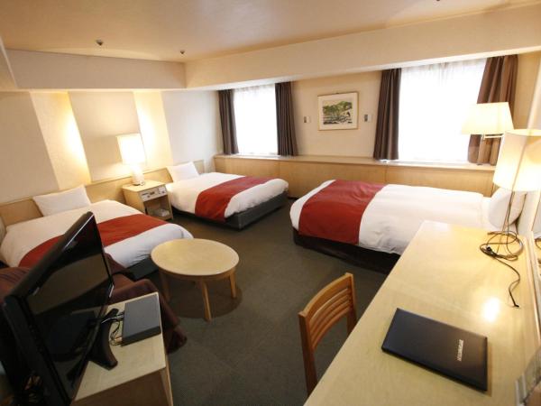 Hotel Abest Meguro : photo 1 de la chambre chambre triple - fumeurs