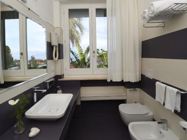 Bella Sorrento B&B : photo 2 de la chambre chambre quadruple - vue sur mer