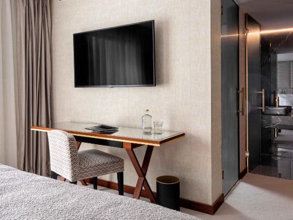 Wine & Books Porto Hotel : photo 5 de la chambre chambre supérieure avec balcon