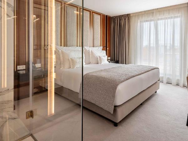 Wine & Books Porto Hotel : photo 2 de la chambre chambre supérieure avec balcon