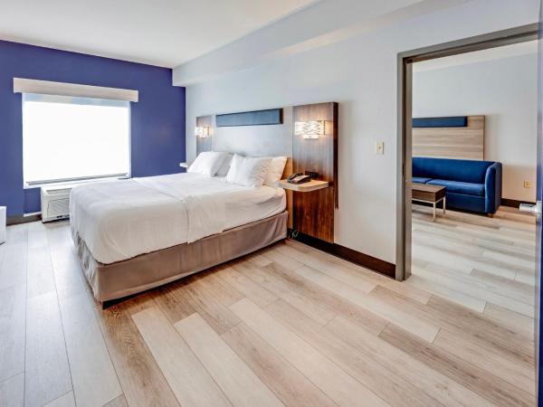 Holiday Inn Express Hotel & Suites Ohio State University- OSU Medical Center, an IHG Hotel : photo 6 de la chambre suite exécutive - non-fumeurs