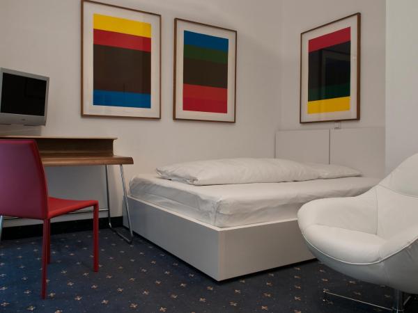 Hotel Kunsthof : photo 8 de la chambre chambre moyenne