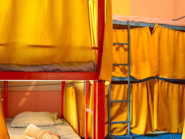 Solar Hostel Búzios : photo 1 de la chambre lit dans dortoir mixte de 10 lits
