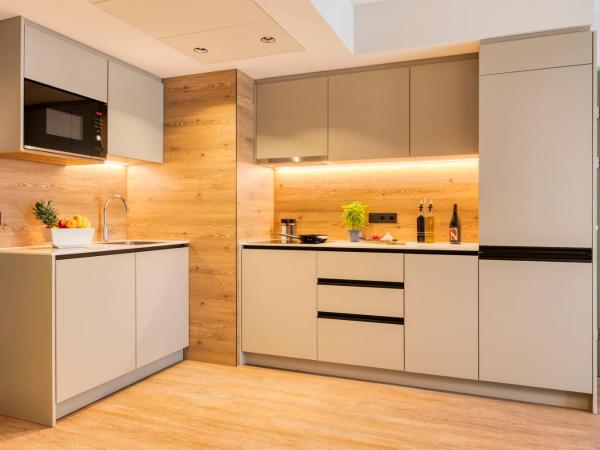 Citadines Danube Vienna : photo 4 de la chambre appartement 1 chambre avec chambre classique communicante