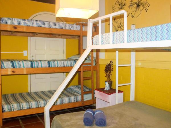 Solar Hostel Búzios : photo 3 de la chambre chambre double avec salle de bains privative