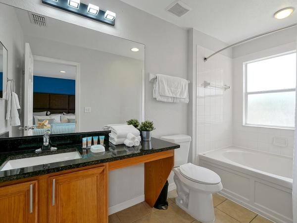 Regal Oaks Resort Vacation Townhomes by IDILIQ - Free Private Hot tub! : photo 6 de la chambre maison de ville 4 chambres avec jacuzzi privé (124 m²)