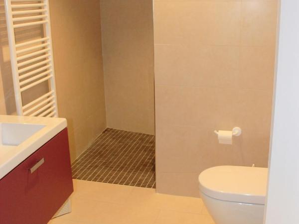 Residenza La Vecchia Vigna : photo 4 de la chambre chambre quadruple avec salle de bains privative