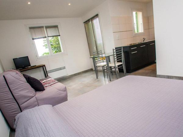 Résidence Padro : photo 10 de la chambre studio climatisé