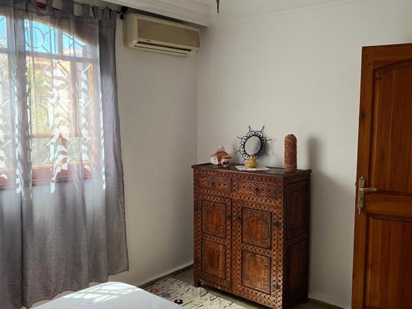 Villa : photo 6 de la chambre chambre double - vue sur jardin