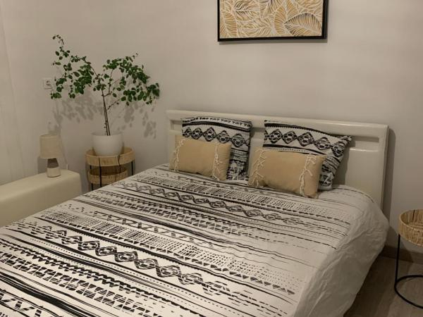 Chez Mat : photo 1 de la chambre chambre double avec balcon