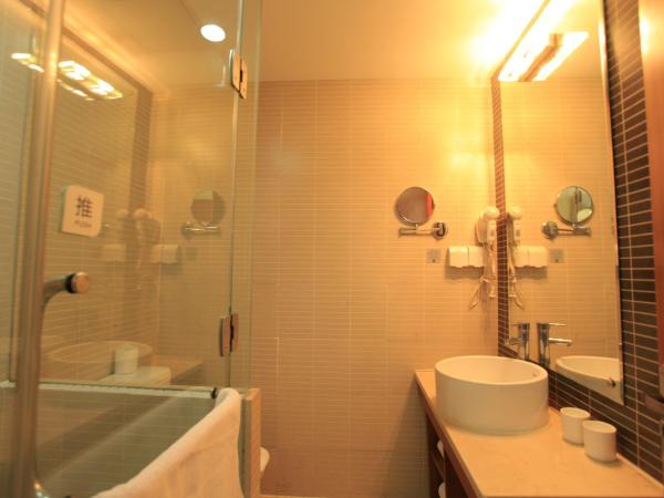 Greentree Inn Shanghai West Huaxia Road Metro Station Express Hotel : photo 3 de la chambre chambre lit queen-size affaires pour citoyens de chine continentale