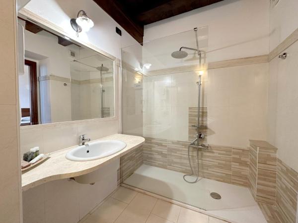 Hotel Lady Lusya : photo 8 de la chambre suite junior