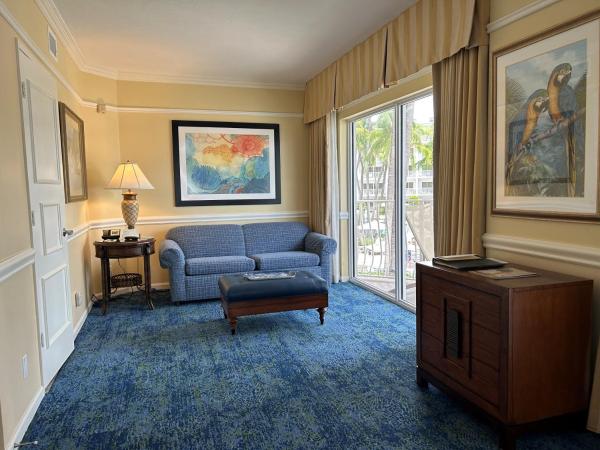 The Lago Mar Beach Resort and Club : photo 4 de la chambre suite lit queen-size – vue sur mer