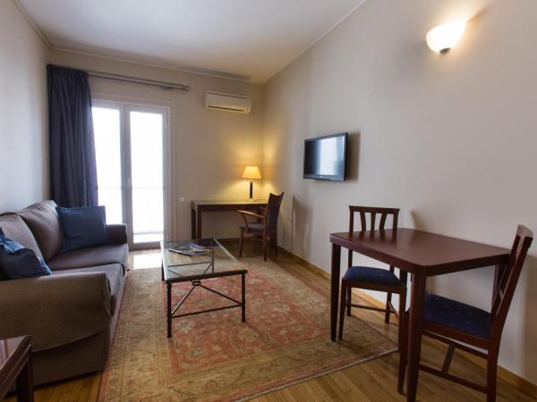 Delice Hotel - Family Apartments : photo 5 de la chambre appartement 1 chambre avec balcon (2 adultes)