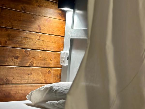 Gorilla Hostel : photo 3 de la chambre lit superposé dans dortoir pour femmes 