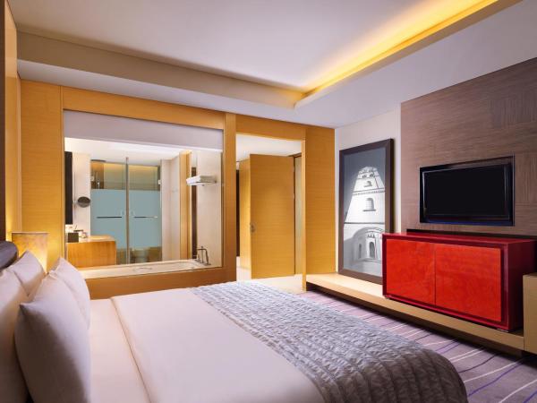 Le Méridien Qingdao : photo 3 de la chambre chambre lit king-size deluxe - vue sur ville