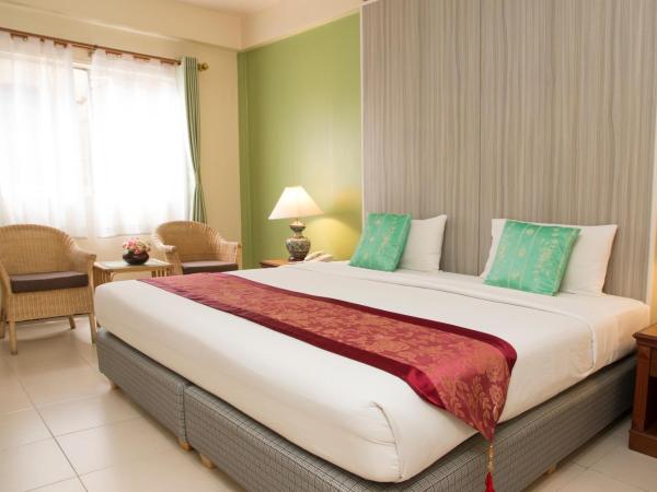 S Lodge Pattaya formally Sabai Lodge : photo 1 de la chambre chambre double deluxe