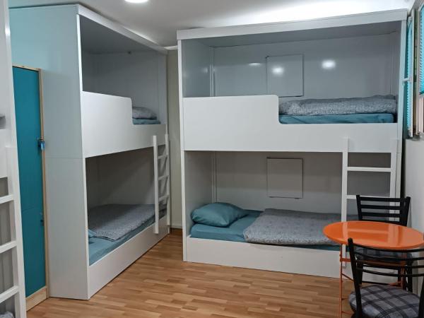Deeps Hostel Ankara 2 : photo 6 de la chambre lit simple dans dortoir mixte