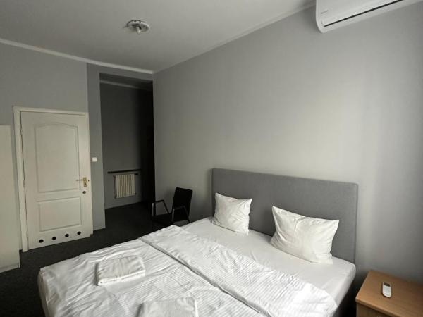 Lezzet Hotel & Turkish Restaurant : photo 2 de la chambre chambre double
