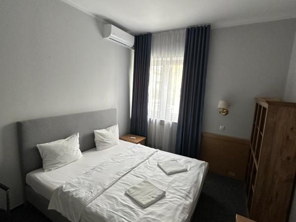Lezzet Hotel & Turkish Restaurant : photo 3 de la chambre chambre double