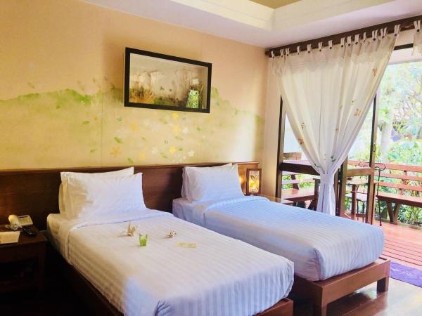 Baan Duangkaew Resort : photo 2 de la chambre chambre lits jumeaux deluxe