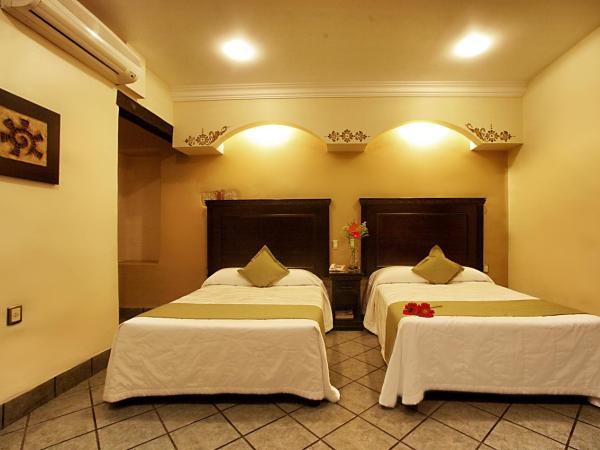 Hotel CasAntica : photo 2 de la chambre suite junior